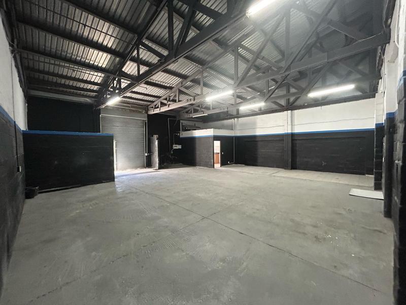 To Let commercial Property for Rent in Elsies River Industrial Western Cape